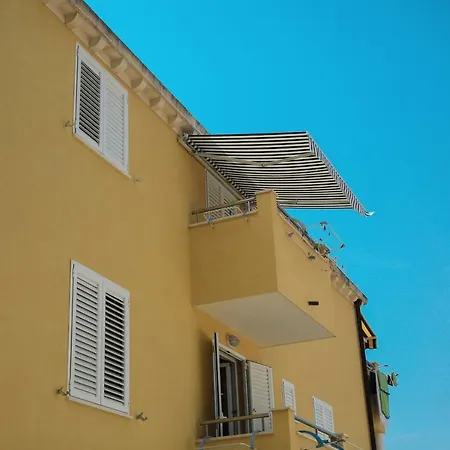 M Διαμέρισμα Cavtat